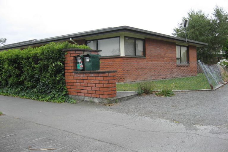 Photo of property in 3/270 Riccarton Road, Upper Riccarton, Christchurch, 8041