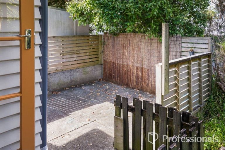 Photo of property in 31 Rimu Road, Raumati Beach, Paraparaumu, 5032