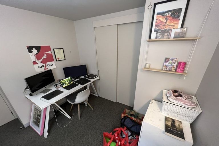 Photo of property in Gerondis Bldg Apartments, 201/60 Willis Street, Wellington Central, Wellington, 6011