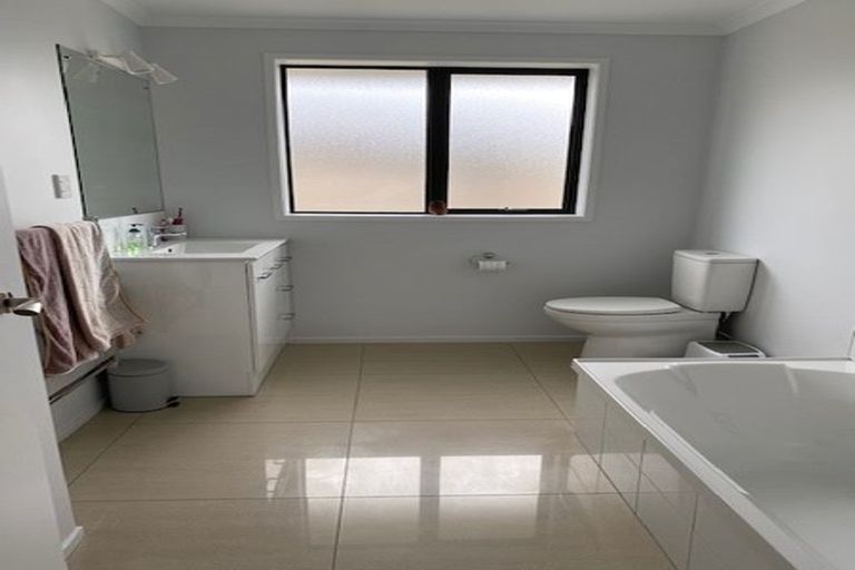 Photo of property in 44 Tamure Place, Ruakaka, 0116