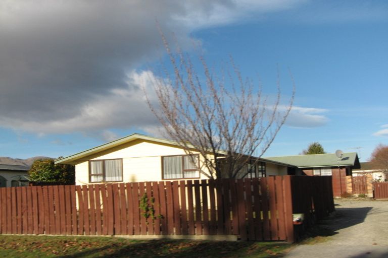 Photo of property in 104 Neplusultra Street, Cromwell, 9310