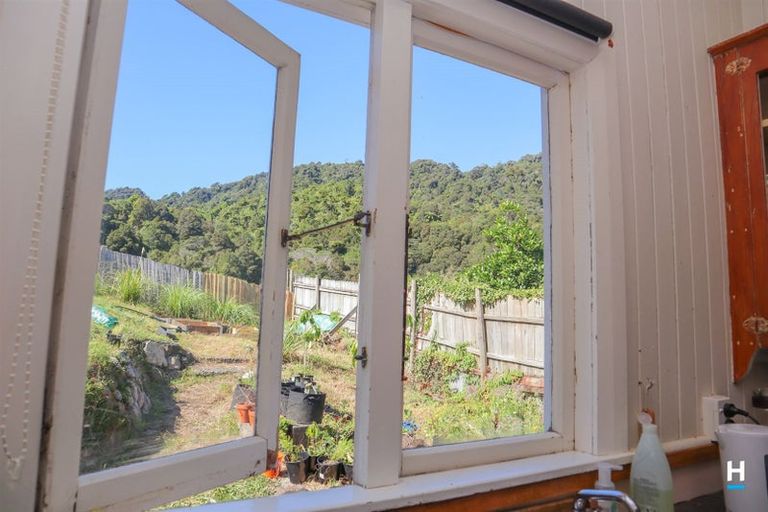 Photo of property in 9 Ashmore Avenue, Cobden, Greymouth, 7802