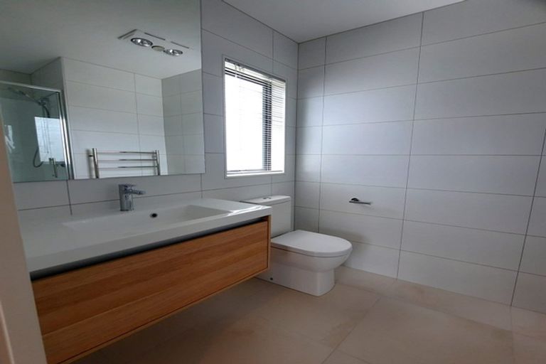 Photo of property in 13 Katikati Drive, Manurewa, Auckland, 2102