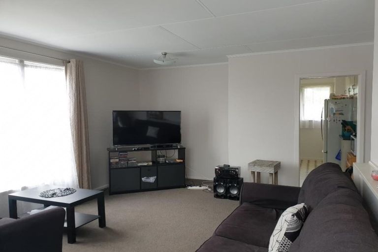 Photo of property in 55 Westmeath Street, Waitangirua, Porirua, 5024