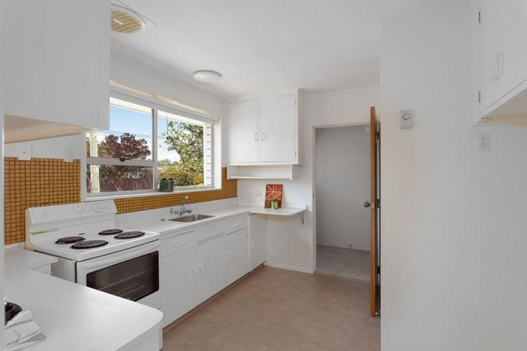 Photo of property in 1/1 Hounslow Street, Ilam, Christchurch, 8041