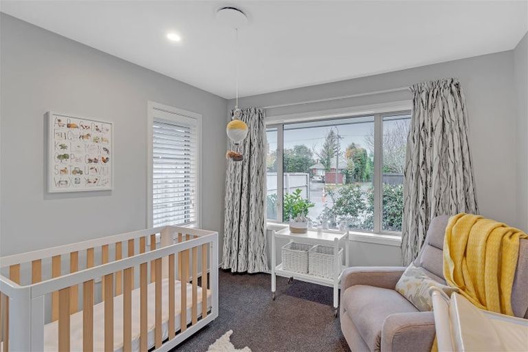 Photo of property in 147 Hamilton Avenue, Ilam, Christchurch, 8041