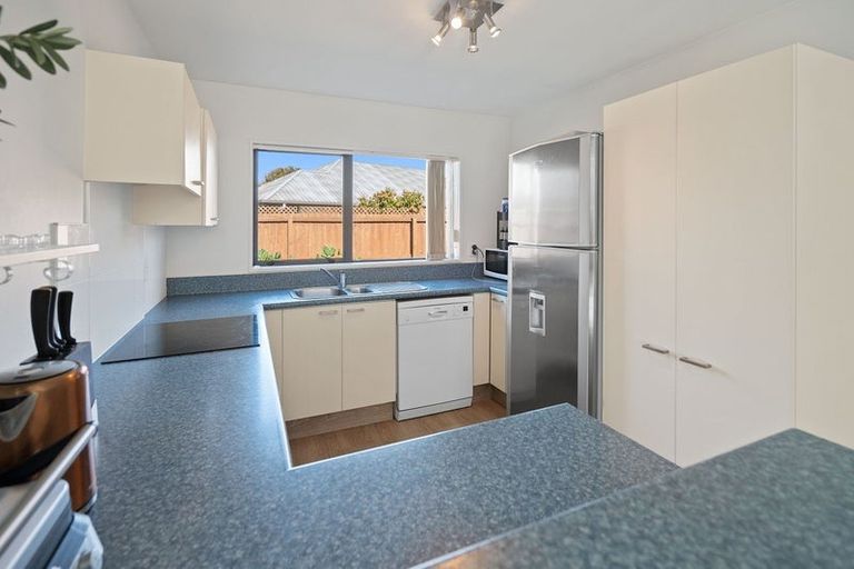 Photo of property in 8 Arkwright Place, Halswell, Christchurch, 8025