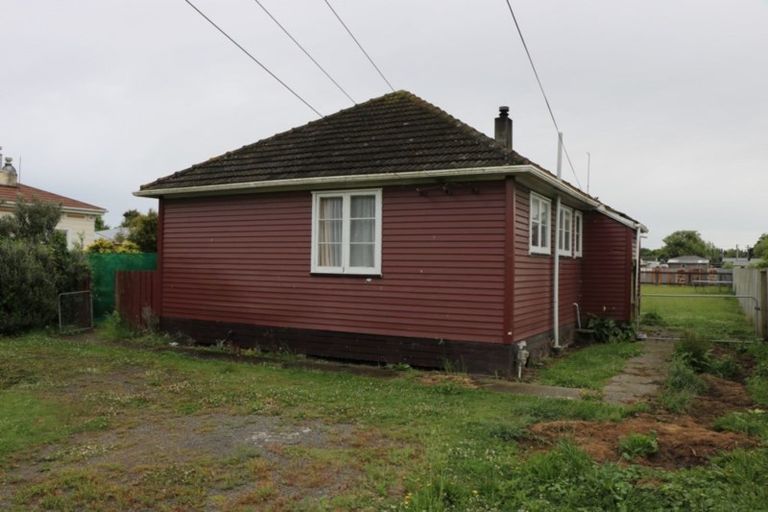 Photo of property in 15 Coley Street, Foxton, 4814