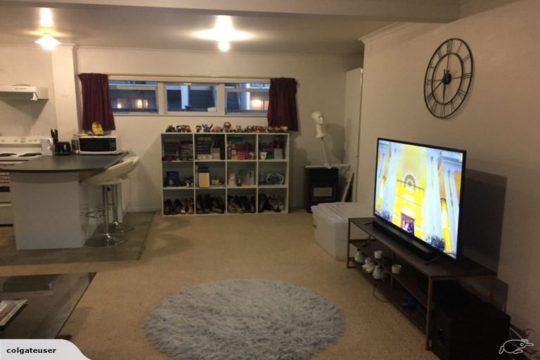 Photo of property in 1/422 Hibiscus Coast Highway, Orewa, 0931