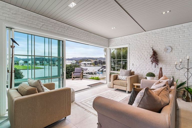 Photo of property in 129 Motu Grande, Pauanui, Hikuai, 3579