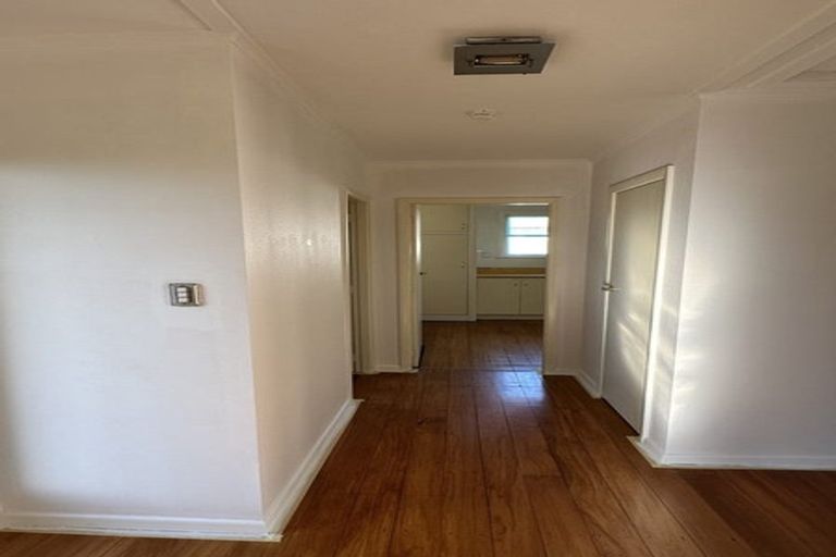 Photo of property in 1204 Willowpark Road North, Mayfair, Hastings, 4122