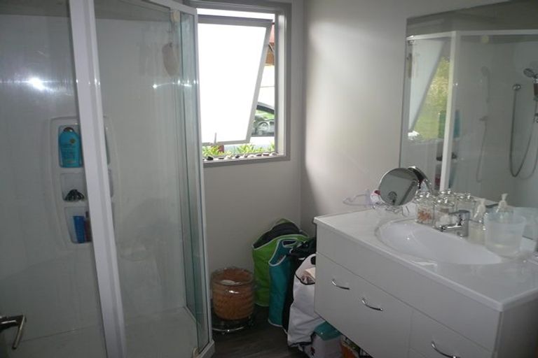 Photo of property in 36 Ambler Avenue, Glen Eden, Auckland, 0602