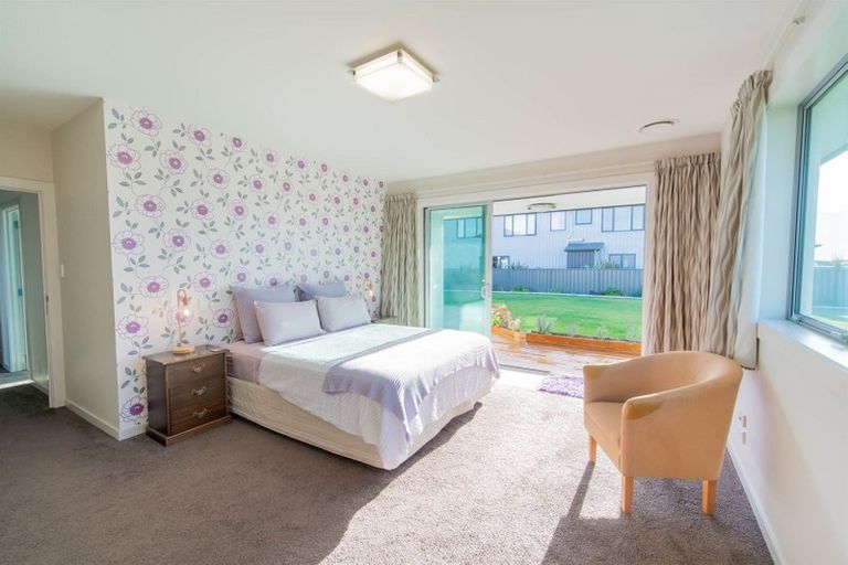 Photo of property in 16 Acheron Way, Te Anau, 9600