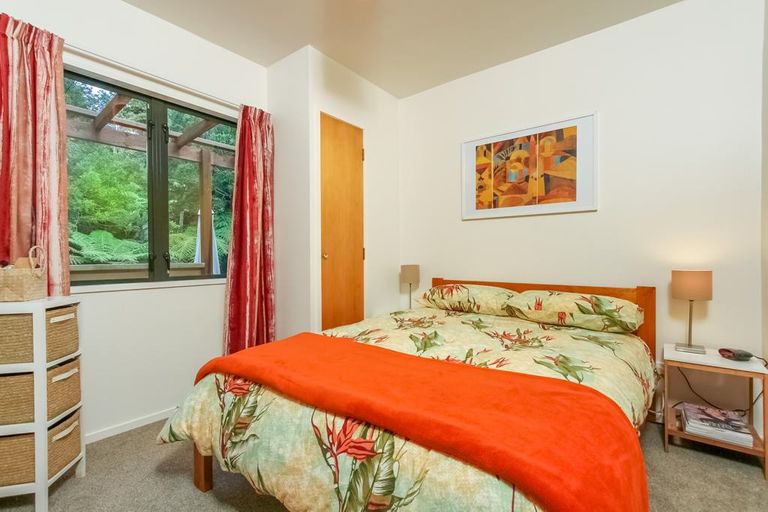 Photo of property in 366a Huia Road, Titirangi, Auckland, 0604