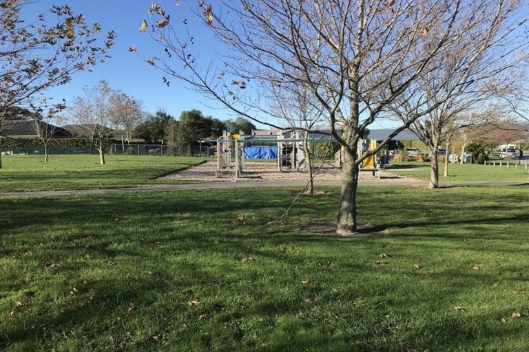 Photo of property in 47 Coppinger Terrace, Aidanfield, Christchurch, 8025