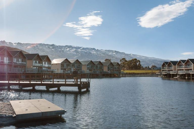 Photo of property in 20 Perriam Place, Mount Pisa, Cromwell, 9383