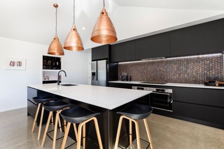 Photo of property in 7 South Oaks Close, Pukemoremore, Cambridge, 3493