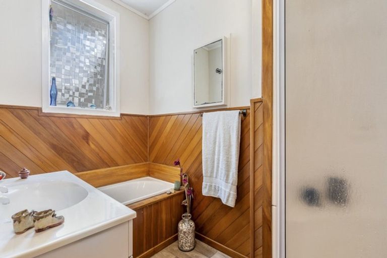 Photo of property in 29d Clawton Street, Westown, New Plymouth, 4310