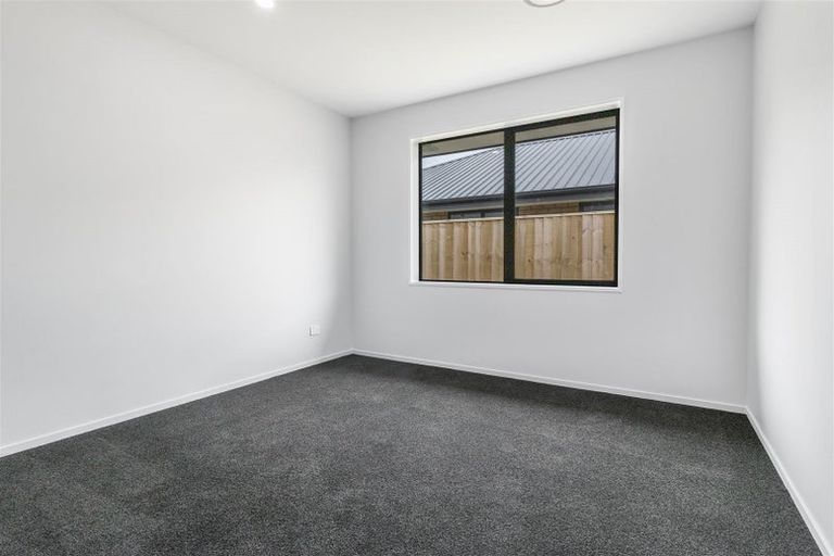 Photo of property in 15 Fountain Place, Rolleston, 7614