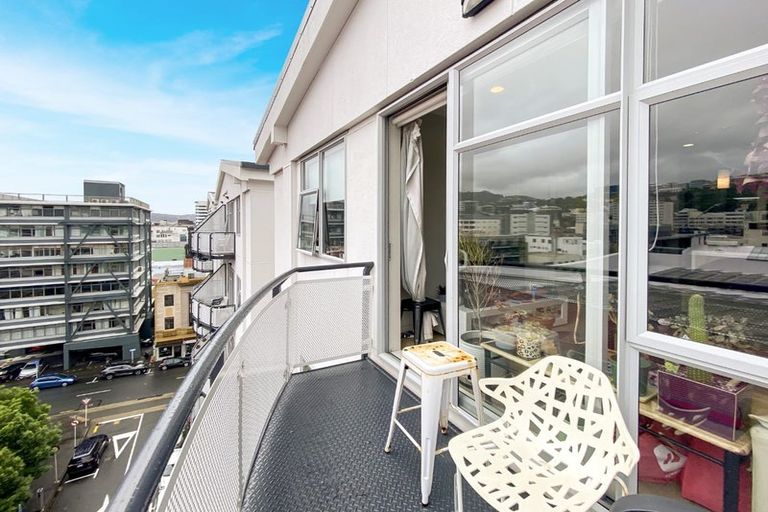 Photo of property in City Lodge, 707/115 Vivian Street, Te Aro, Wellington, 6011