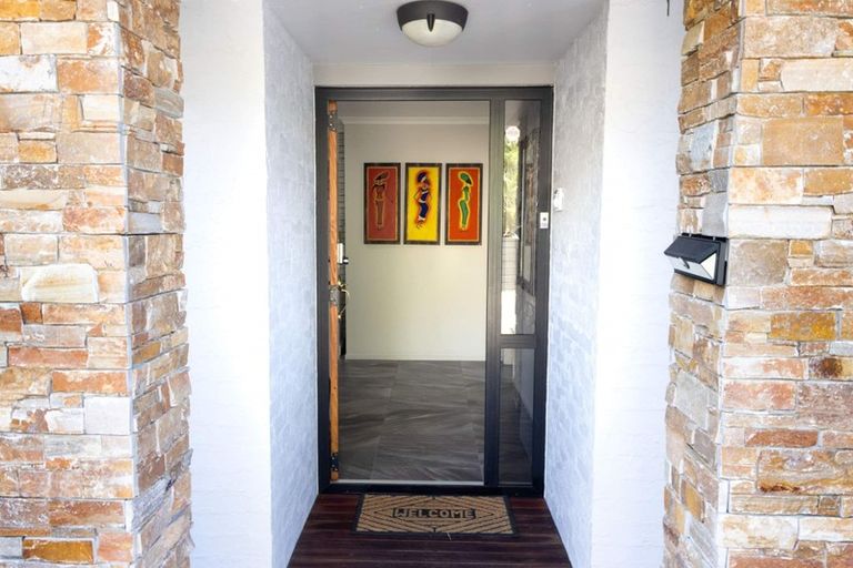 Photo of property in 21 Hawk Place, Welcome Bay, Tauranga, 3112