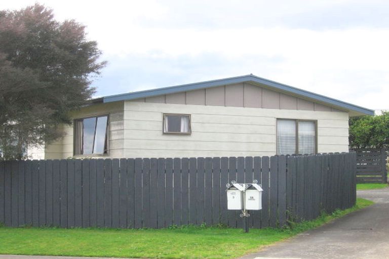 Photo of property in 3b Townhead Crescent, Bethlehem, Tauranga, 3110