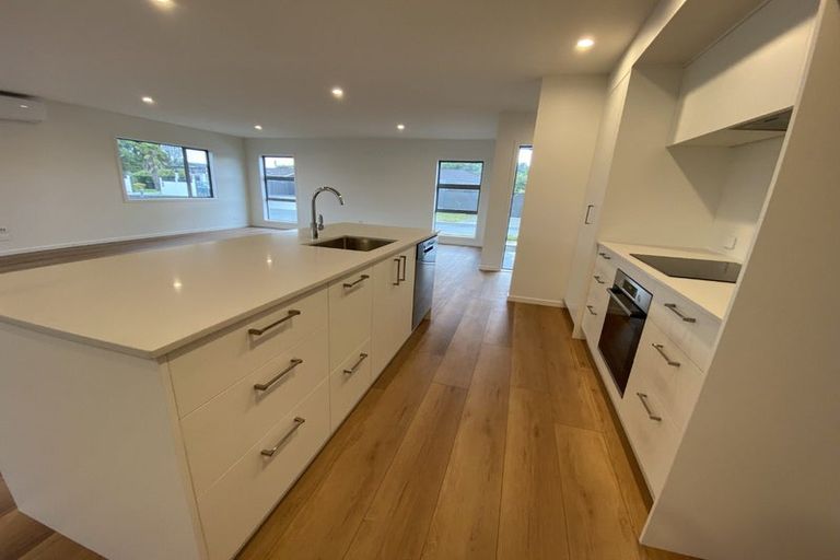 Photo of property in 4 George Yee Place, Taradale, Napier, 4112