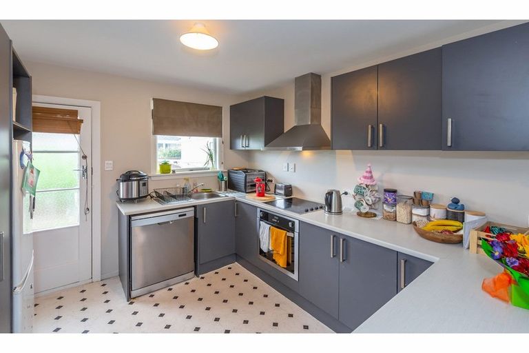 Photo of property in 3/43 Alexandra Street, Richmond, Christchurch, 8013