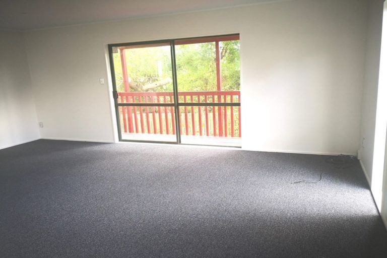 Photo of property in 39 Brunner Road, Glen Eden, Auckland, 0602