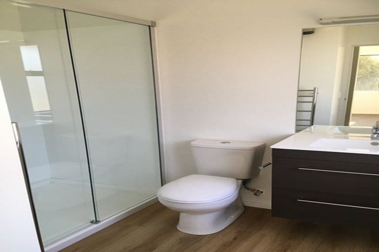 Photo of property in 28 Hewson Crescent, Lake Hawea, Wanaka, 9382