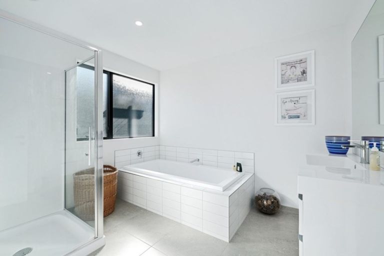 Photo of property in 26 Westview Road, Wanaka, 9305