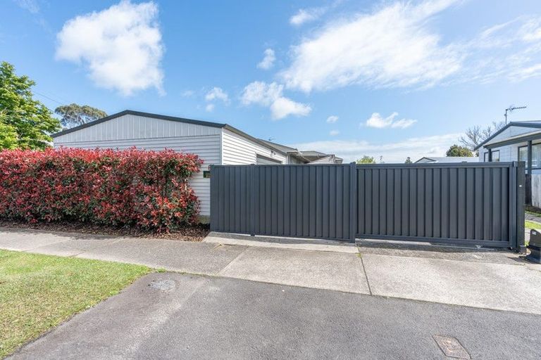 Photo of property in 83 Bryant Road, St Andrews, Hamilton, 3200
