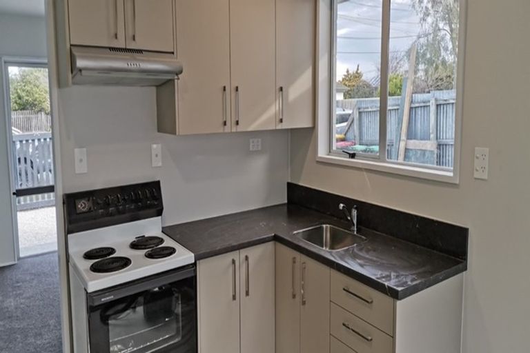 Photo of property in 7 Mundys Road, Dallington, Christchurch, 8061