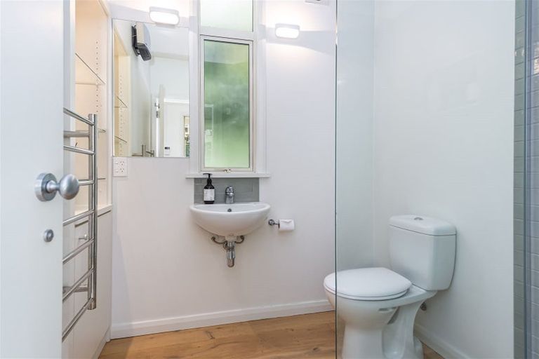 Photo of property in 22a Queens Avenue, Merivale, Christchurch, 8014