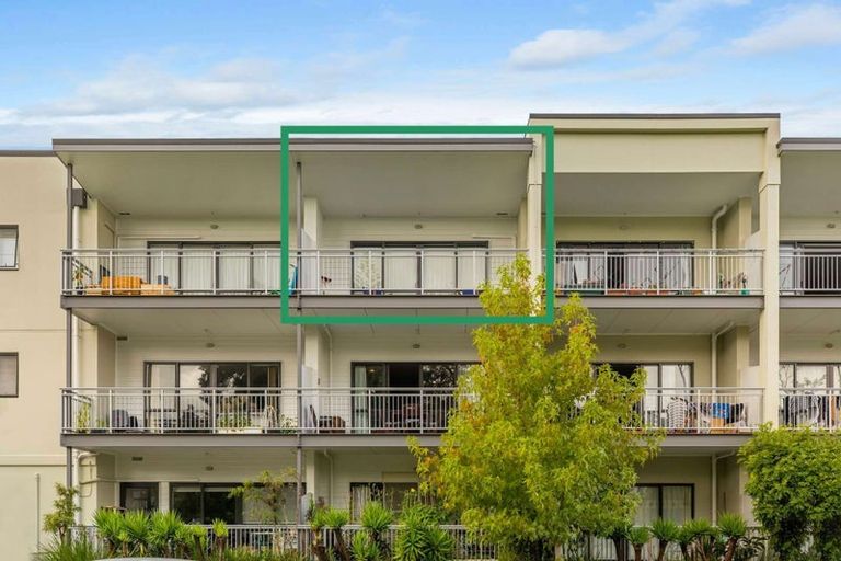 Photo of property in 31/128 Stancombe Road, Flat Bush, Auckland, 2016