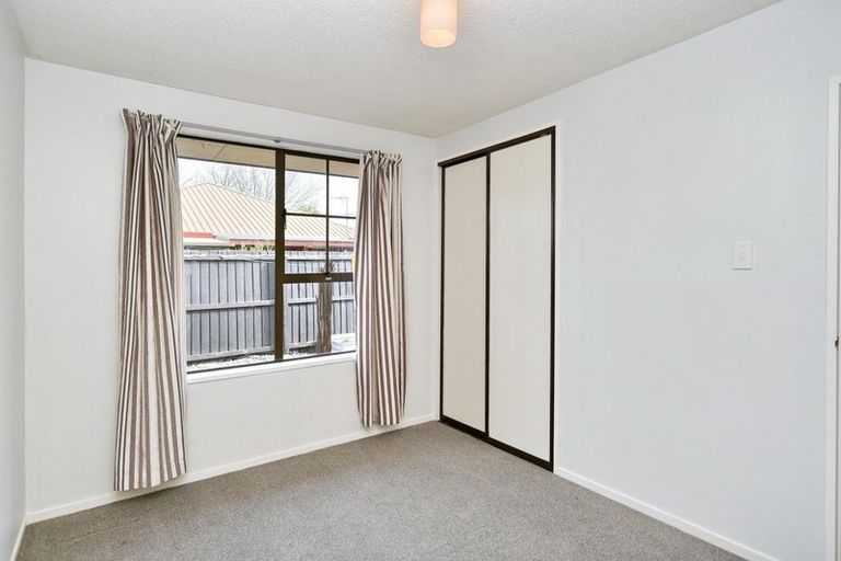 Photo of property in 2/106 Reynolds Avenue, Bishopdale, Christchurch, 8053