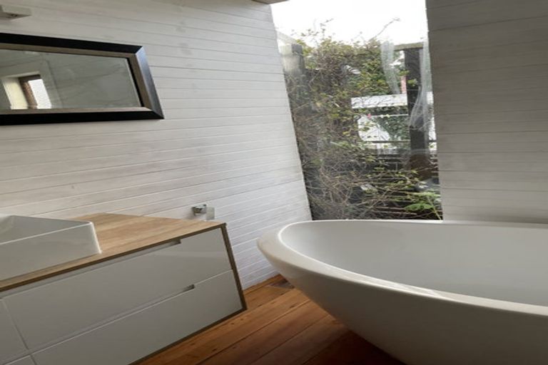 Photo of property in 36 Wellington Road, Hataitai, Wellington, 6021