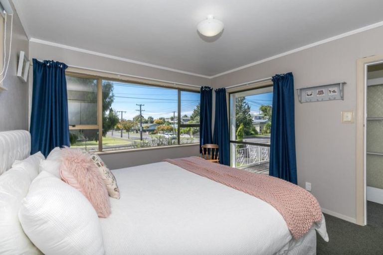 Photo of property in 35 Mitcham Avenue, Forest Lake, Hamilton, 3200