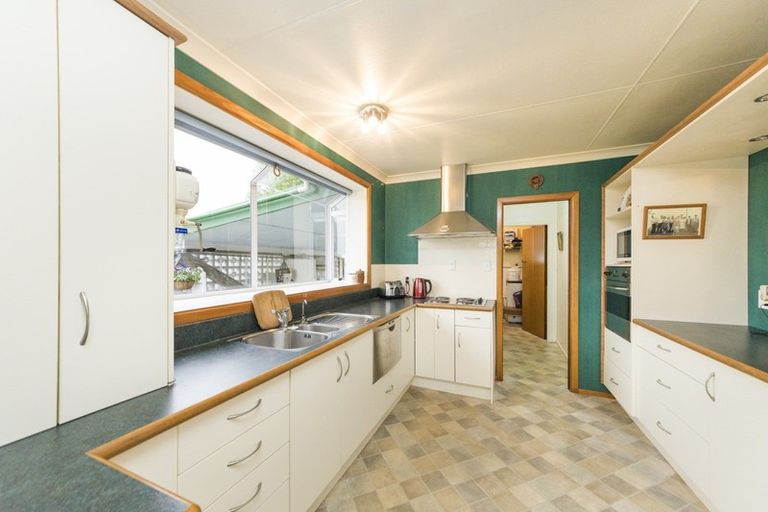 Photo of property in 112 West Street, Feilding, 4702