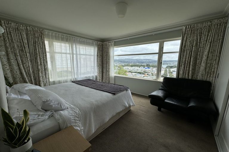 Photo of property in 143 Townsend Road, Miramar, Wellington, 6022