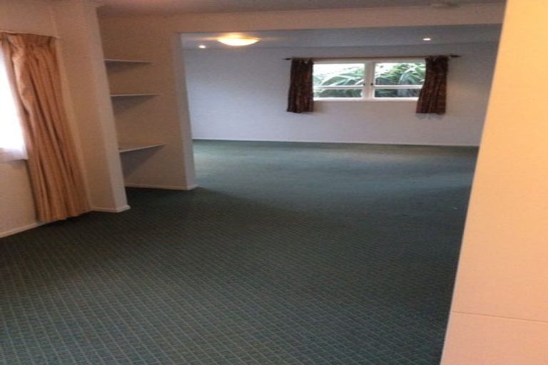 Photo of property in 30 Uta Street, Utuhina, Rotorua, 3015