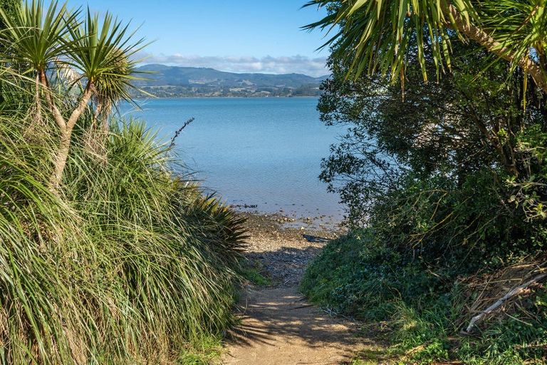 Photo of property in 1 Bay Road, Warrington, Waikouaiti, 9471