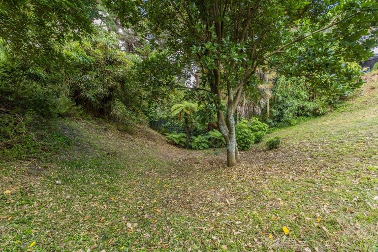 Photo of property in 50 Dale Road, Raumati South, Paraparaumu, 5032