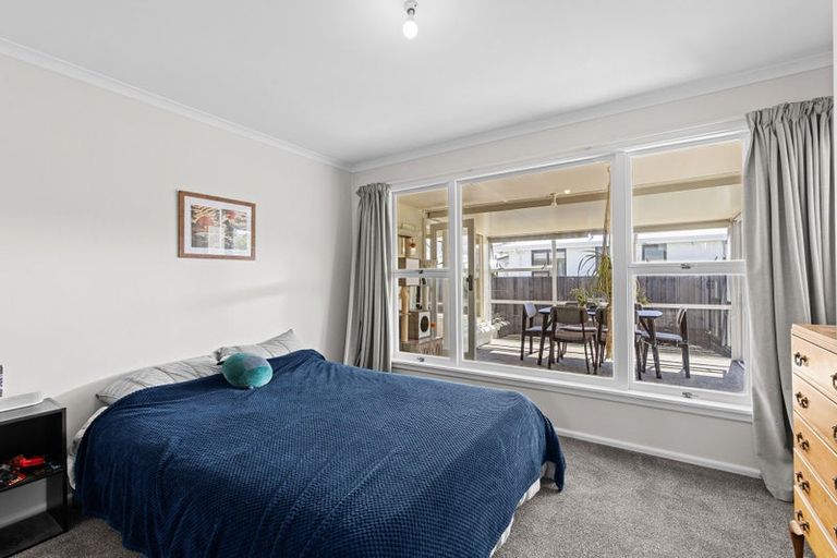 Photo of property in 10 Barclay Place, Burwood, Christchurch, 8061