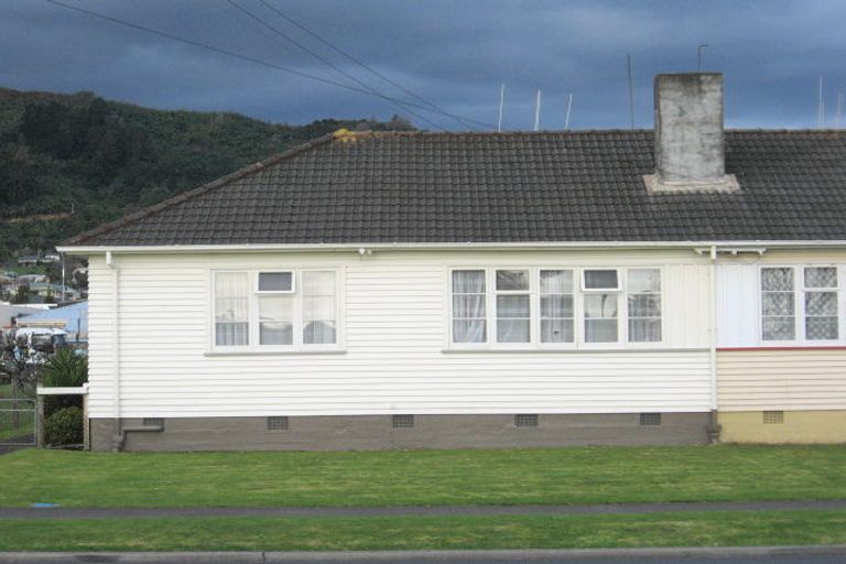 Photo of property in 318 Queen Sh25 Street, Thames, 3500