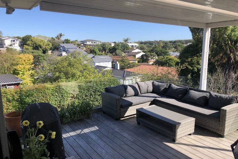 Photo of property in 2/11 Ripon Crescent, Meadowbank, Auckland, 1072