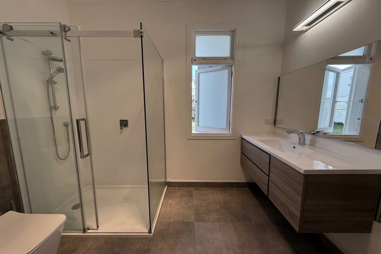 Photo of property in 36 William Street, Petone, Lower Hutt, 5012