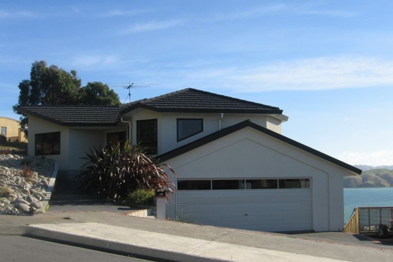 Photo of property in 12 The Topdeck, Whitby, Porirua, 5024