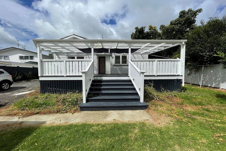 Photo of property in 57 Beach Road, Pahurehure, Papakura, 2113