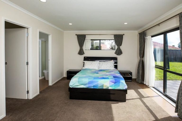 Photo of property in 59 Farringdon Avenue, Rototuna North, Hamilton, 3210